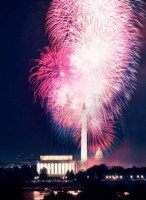 Салют в честь Дня Независимости (4 июля), Вашингтон, округ Колумбия, США